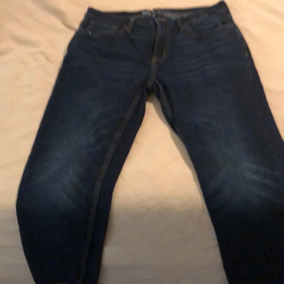 Jeans - Picture 2 of 3
